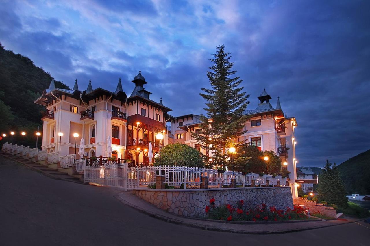 Hotel Moldavia Slănic-Moldova Exterior foto